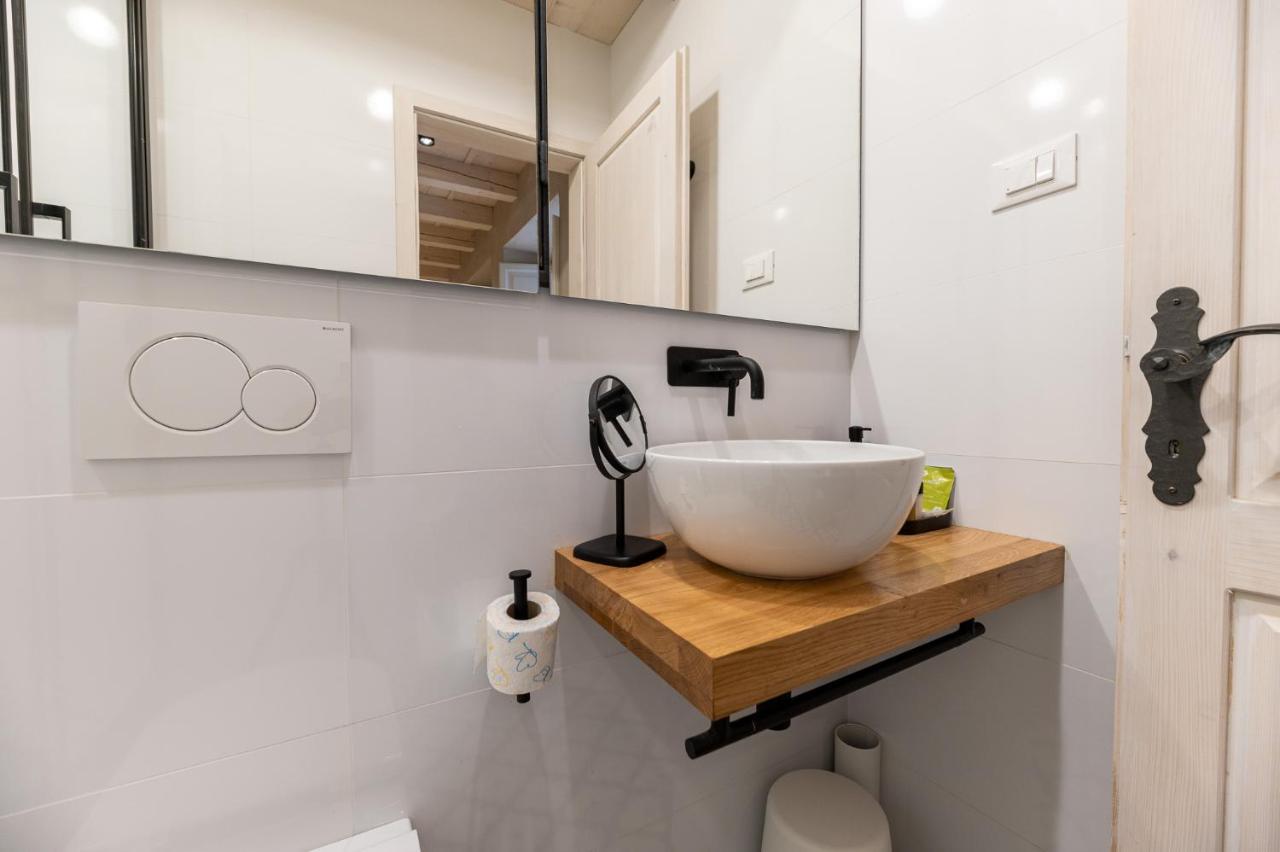 Superior 1 Bedroom Apartment Gabriela Next To Buza Beach Dubrovnik Kültér fotó